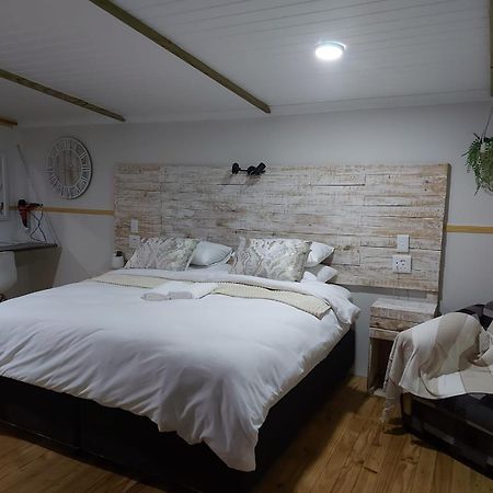 Villa Mariss Guesthouse Kraaifontein Ngoại thất bức ảnh