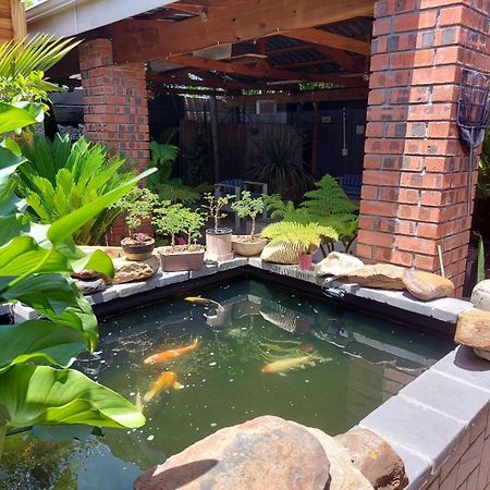 Villa Mariss Guesthouse Kraaifontein Ngoại thất bức ảnh