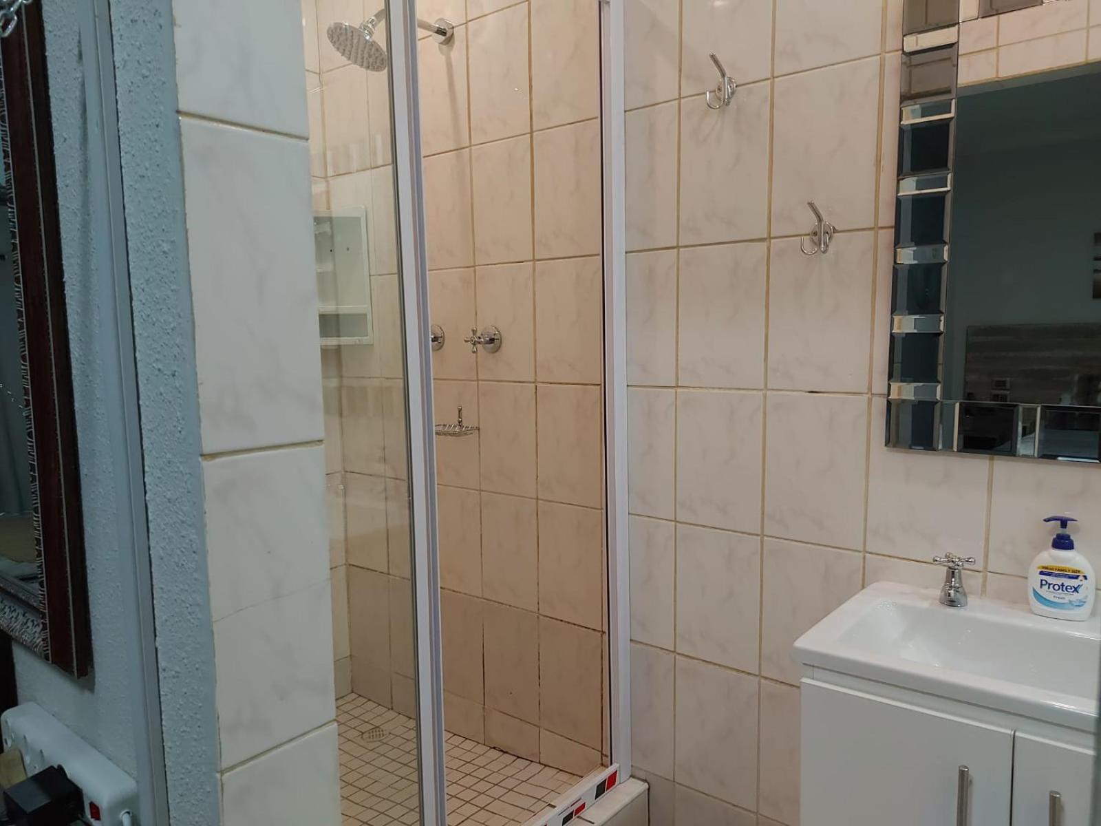 Villa Mariss Guesthouse Kraaifontein Ngoại thất bức ảnh