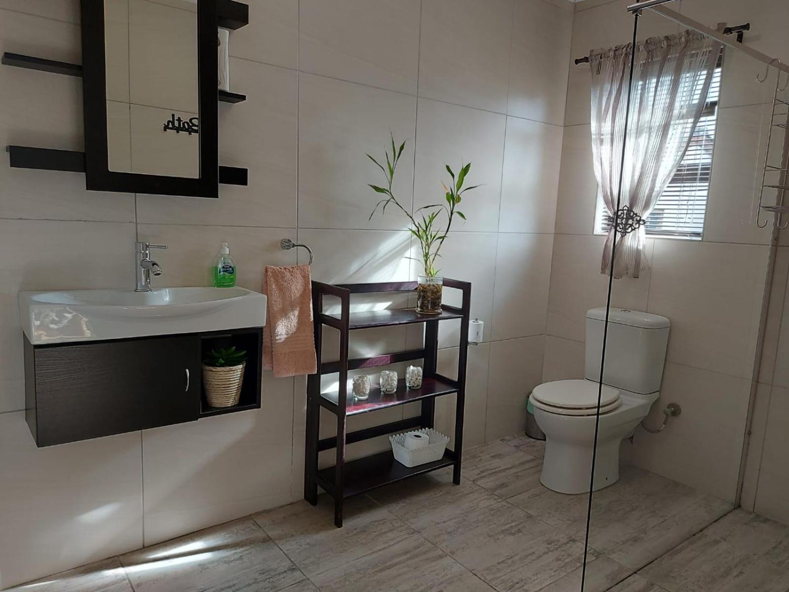 Villa Mariss Guesthouse Kraaifontein Ngoại thất bức ảnh